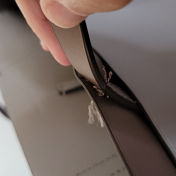 Kate Spade New York Magnolia Street medium double pocket tote - Picture 16 of 16